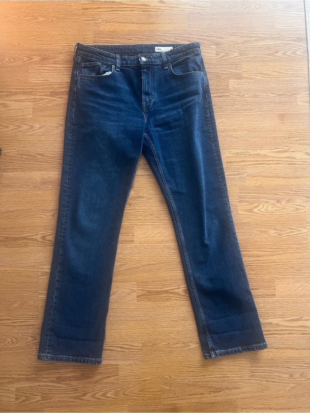 Zara Women's Dark Blue Straight-Leg Jeans